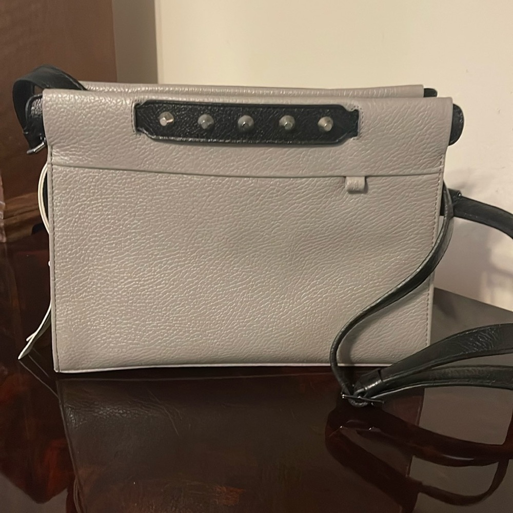 Min & Mon Two-Tone Gray and Black Crossbody Bag